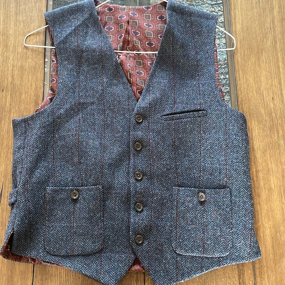 Allen Edmonds wool tweed vest. Size S.